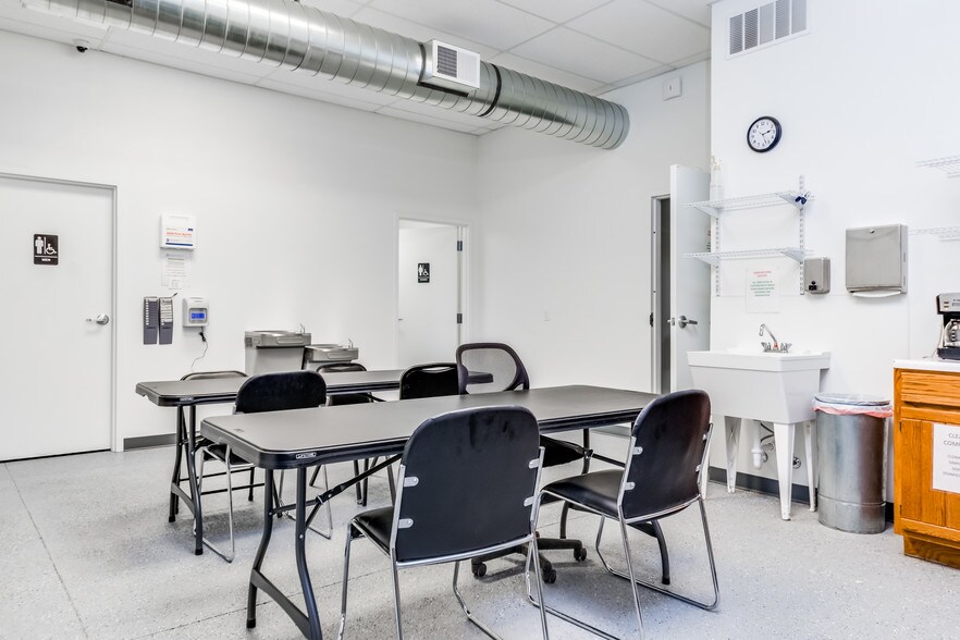 More Photos Of 40444 Bush Rd, Avondale Specialty For Sale