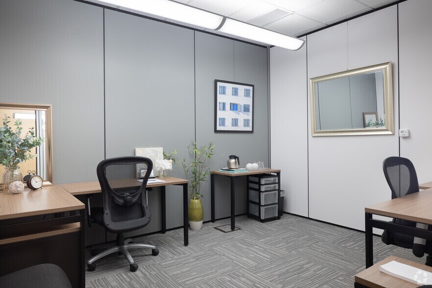 More Photos Of 950 W Bannock St, Boise Coworking Space