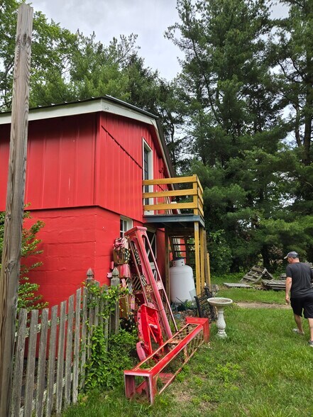 More Photos Of 19 Woodland Ave, Mullica Hill General Retail For Sale