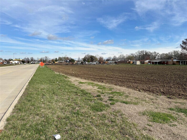 Primary Photo Of 0 N 12th St, Breese Land For Sale