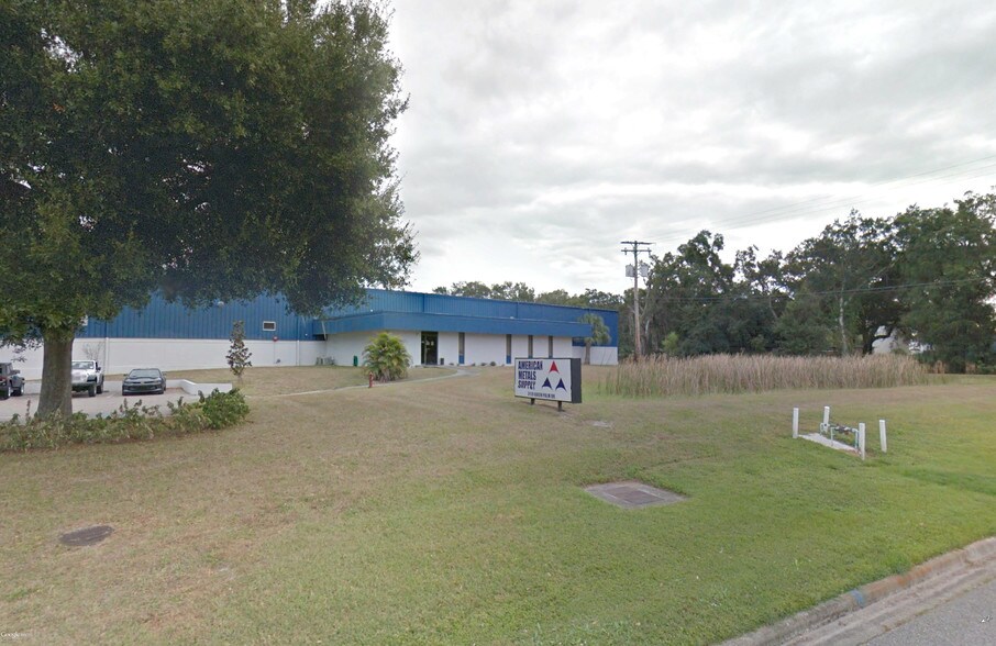 More Photos Of 3119 Queen Palm Dr, Tampa Warehouse For Sale