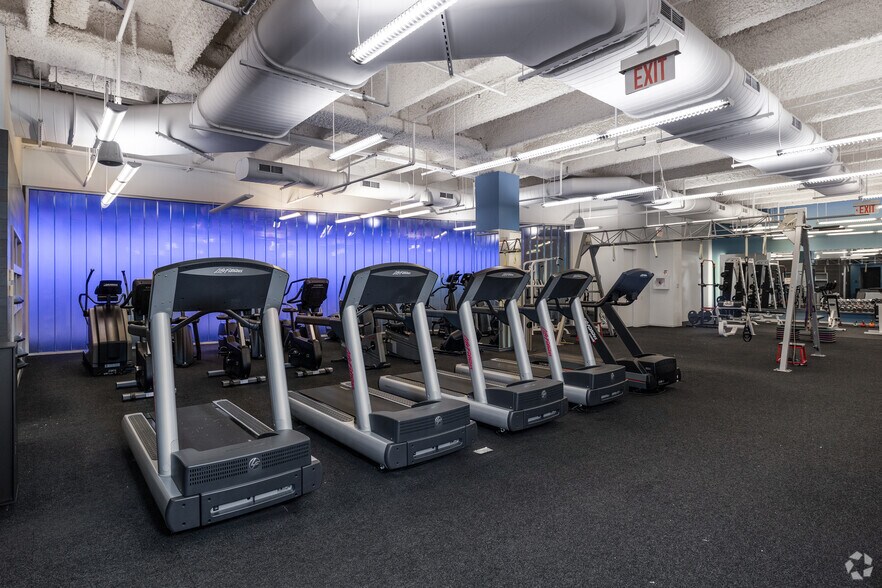 More Photos Of 120 Long Ridge Rd, Stamford Office For Lease