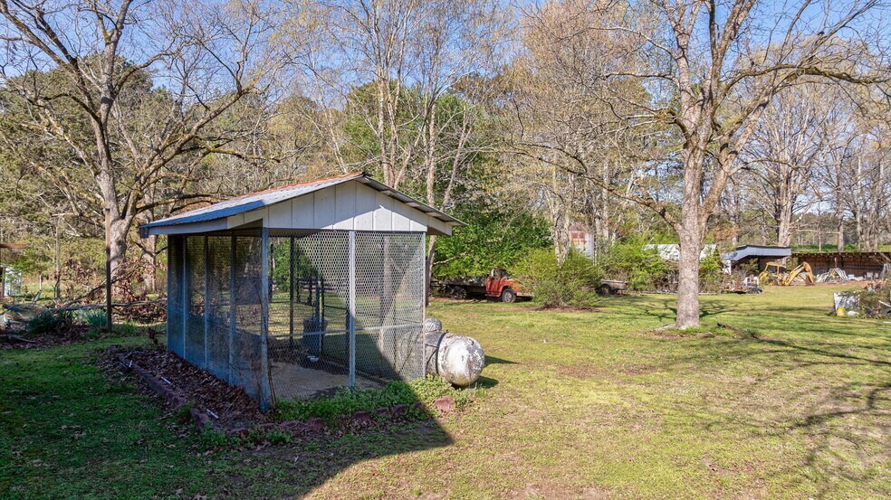 More Photos Of 8986 U.S. 29 S, Hull Land For Sale