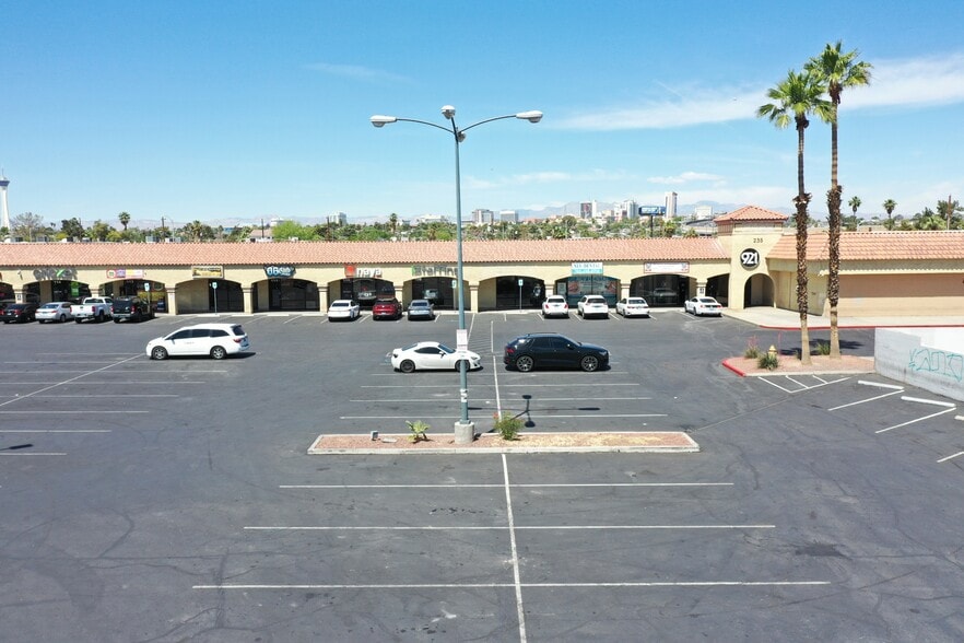 More Photos Of Eastern @ Eastern & Stewart St., Las Vegas Unknown For Lease