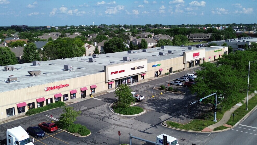 More Photos Of 15601-15625 S 94th Ave, Orland Park Unknown For Lease