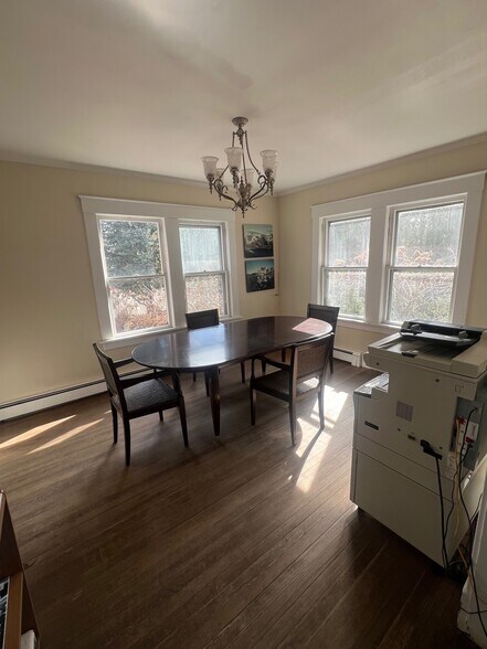 More Photos Of 773 Montauk Hwy, Water Mill General Retail For Lease