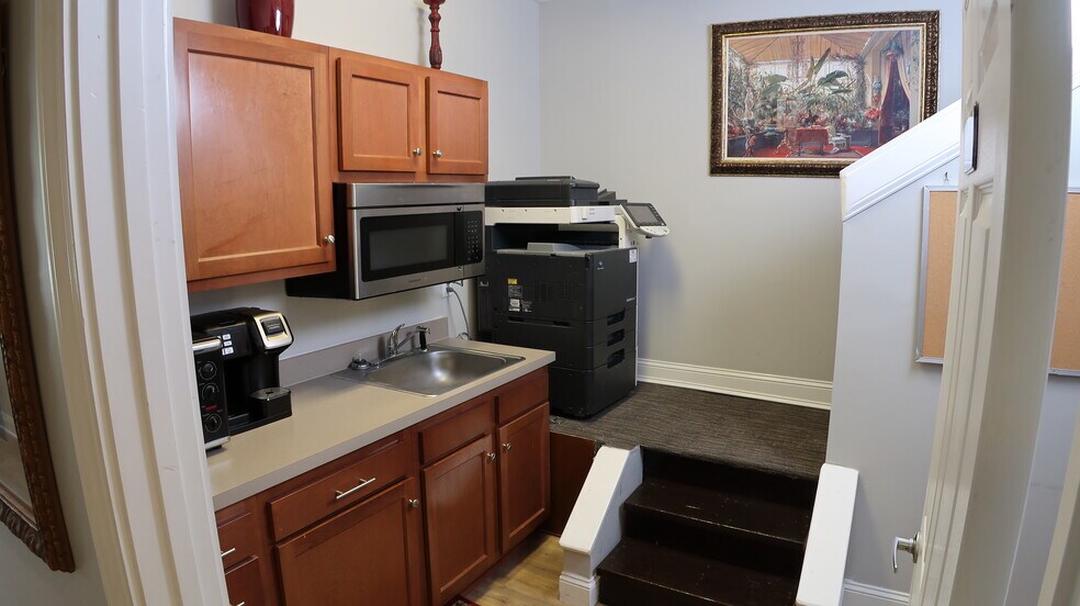 More Photos Of 6100 Greenland Rd, Jacksonville Loft Creative Space For Sale