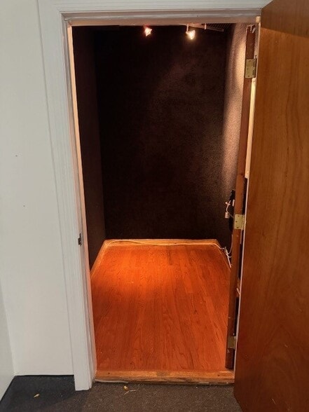 More Photos Of 1118 S Orange Ave, Orlando Medical For Sale