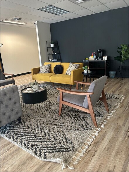 More Photos Of 3600 Sisk Rd, Modesto Coworking Space