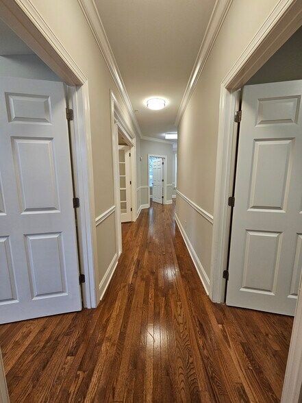 More Photos Of 321 Billingsly Ct, Franklin Loft Creative Space For Lease