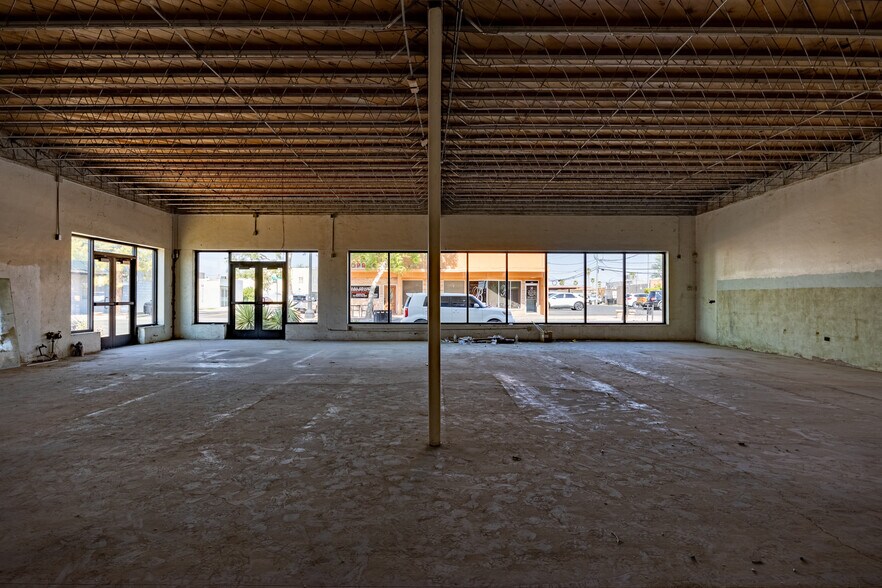 More Photos Of 200 N Florence St, Casa Grande Storefront For Sale
