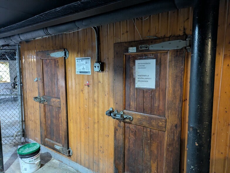 More Photos Of 412 5th Ave, Brooklyn Storefront Retail Residential For Lease