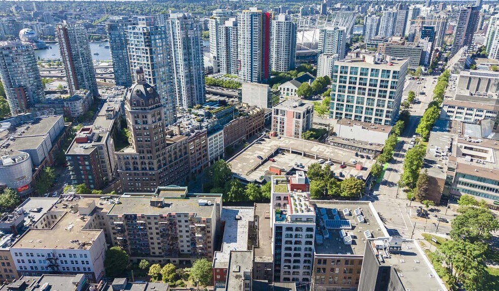 More Photos Of 163-165 W Pender St, Vancouver Apartments For Sale