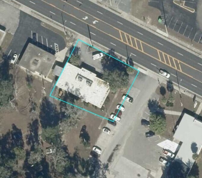 More Photos Of 622 E Hathaway Ave, Bronson Office For Sale