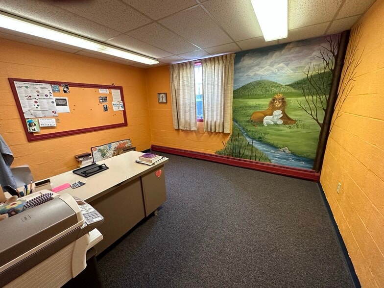 More Photos Of 12619 New Row Rd NW, Mount Savage Specialty For Sale