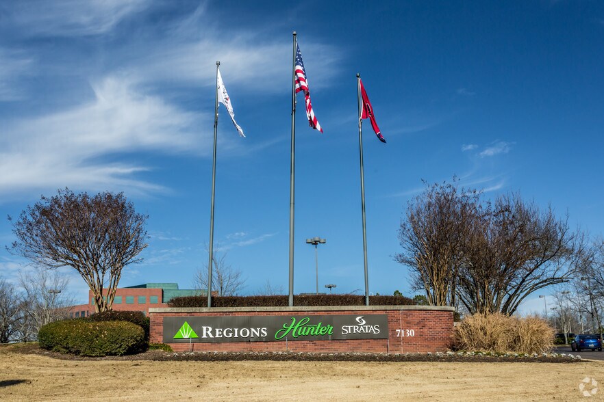 More Photos Of 7130 Goodlett Farms Pky, Cordova Office For Lease