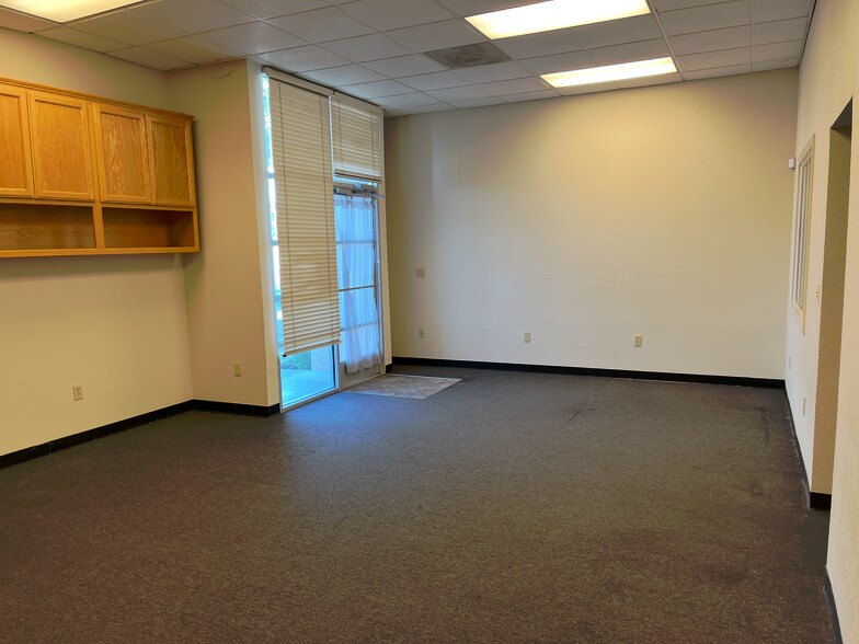 More Photos Of 1224 6th St, Modesto Warehouse For Lease