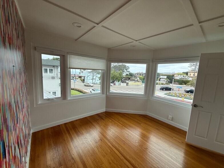 More Photos Of 7880 Exchange Pl, La Jolla Freestanding For Lease