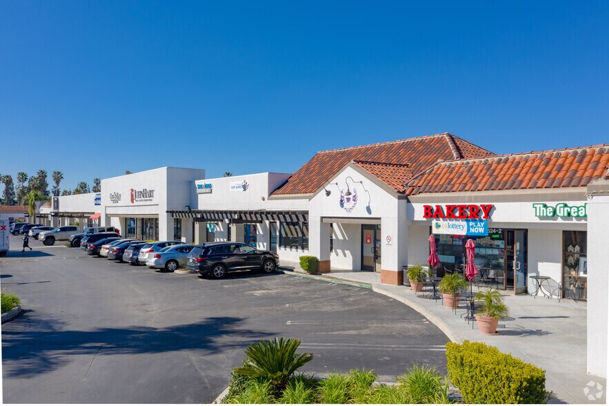 More Photos Of 19510-19530 Nordhoff Pl, Northridge Unknown For Lease