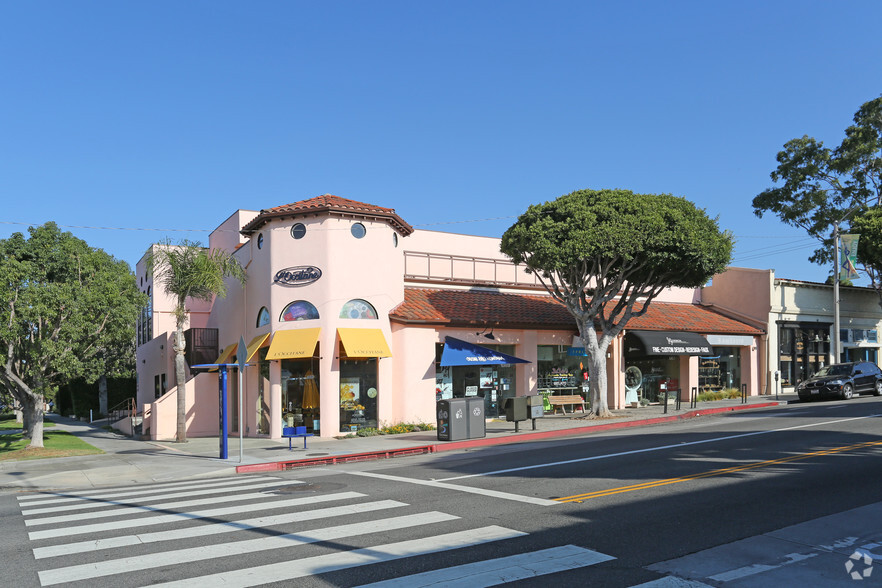 Primary Photo Of 1301-1309 Montana Ave, Santa Monica Restaurant For Lease