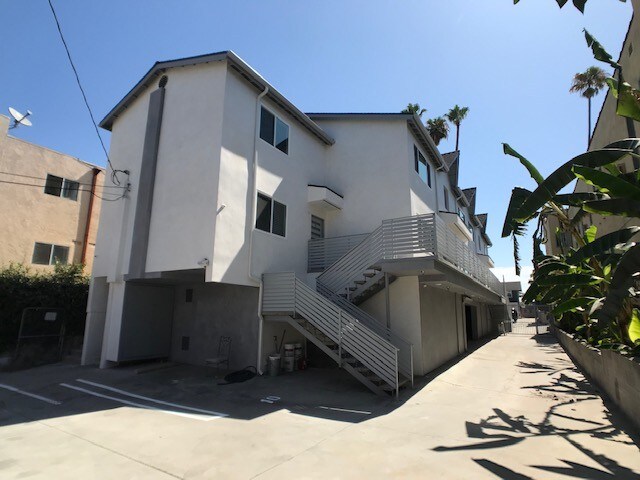 More Photos Of 601 N Normandie Ave, Los Angeles Apartments For Sale