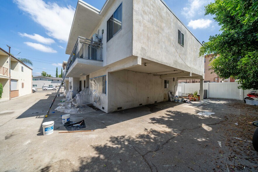 More Photos Of 14716 Magnolia Blvd, Sherman Oaks Apartments For Sale