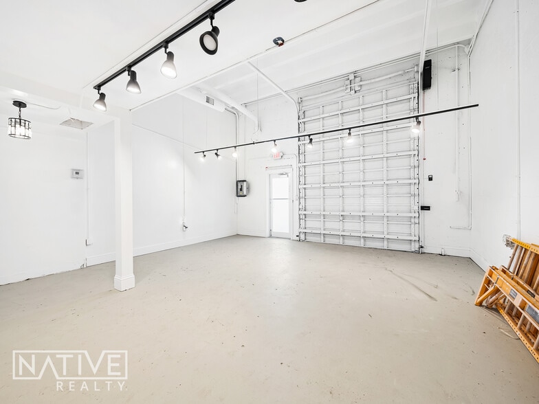 More Photos Of 1229-1231 NE 9th Ave, Fort Lauderdale Flex For Lease