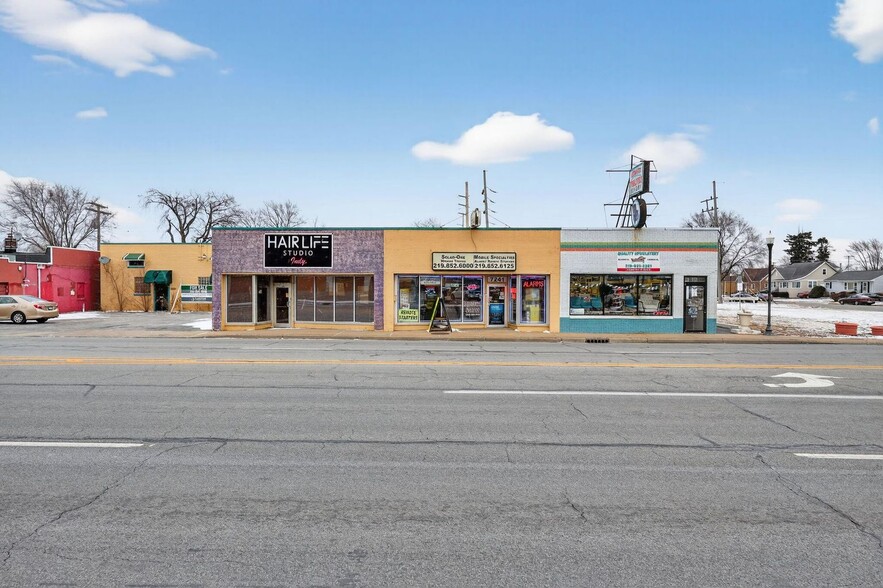 Primary Photo Of 7235-7241 Calumet Ave, Hammond Freestanding For Sale