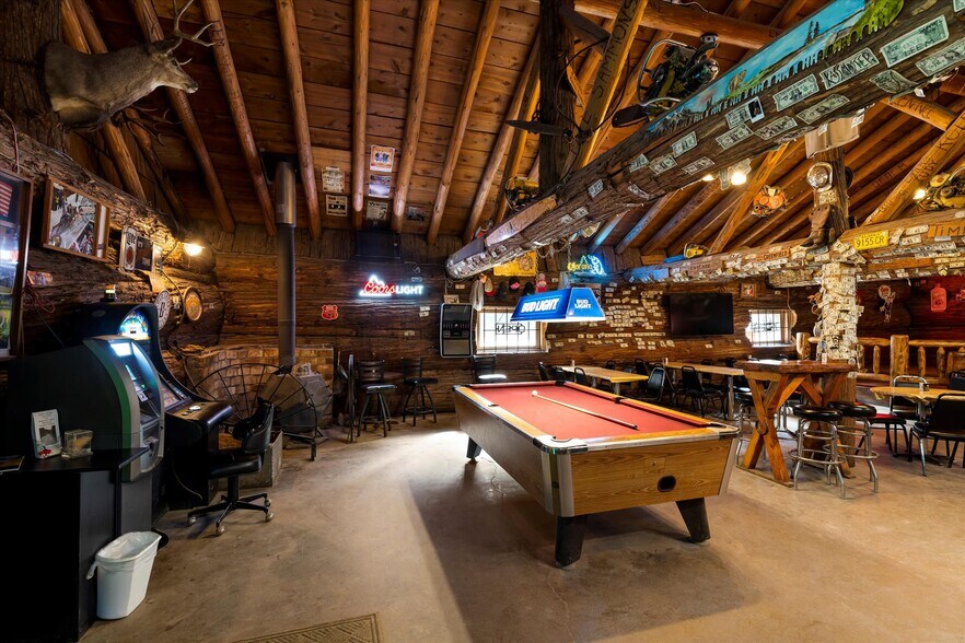 More Photos Of 7000 Graves Creek Rd, Lolo Bar For Sale