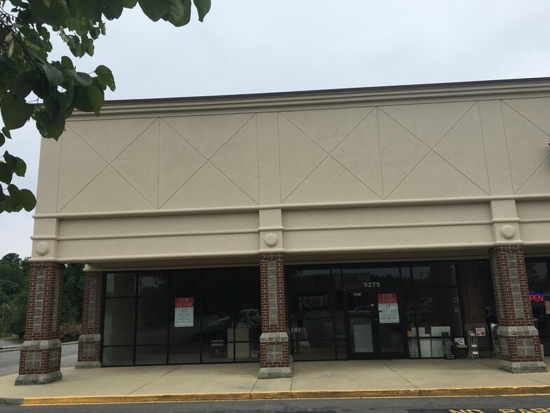 More Photos Of 5275-5289 US Hwy 158, Advance Storefront For Lease