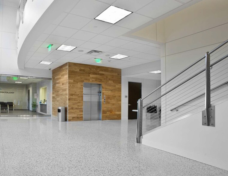 More Photos Of 8080 Independence Pky, Plano Medical For Lease