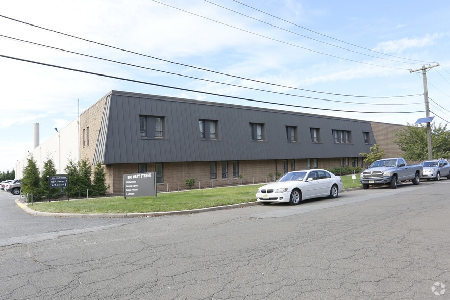 More Photos Of 900 Hart St, Rahway Warehouse For Lease