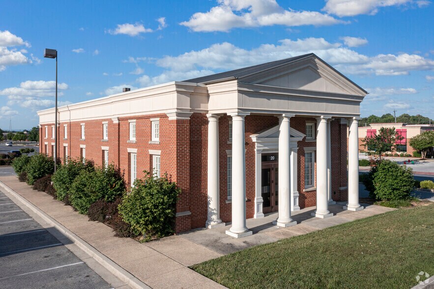 Primary Photo Of 20 Shining Willow Way, La Plata Freestanding For Lease