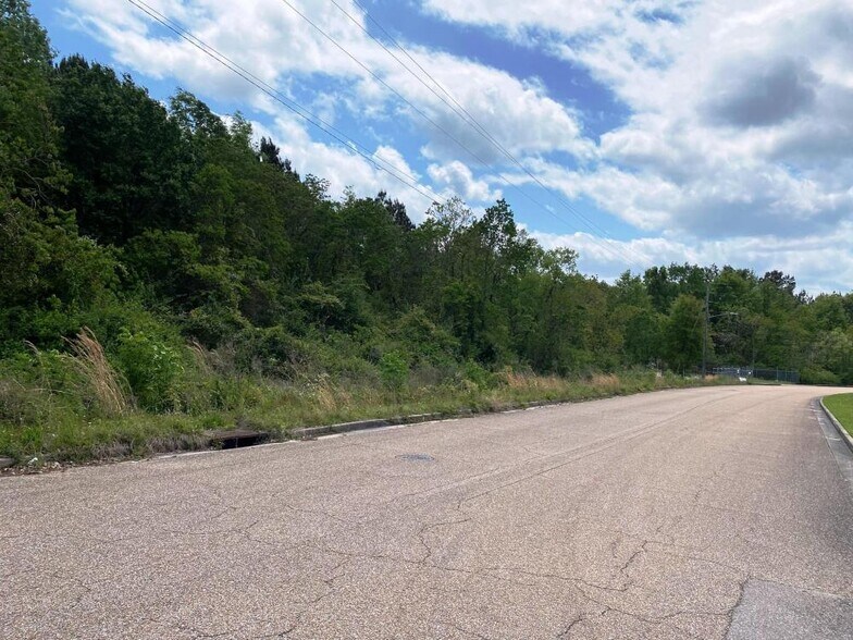 More Photos Of 00 41st Avenue, Hattiesburg Land For Sale
