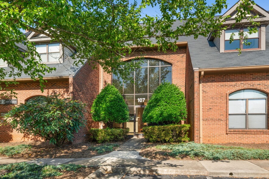 More Photos Of 107 Fountain Brook Cir, Cary Office For Sale