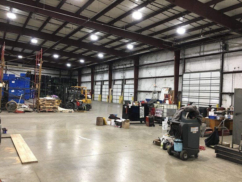 More Photos Of 1181 Grill Rd, Van Wert Warehouse For Sale
