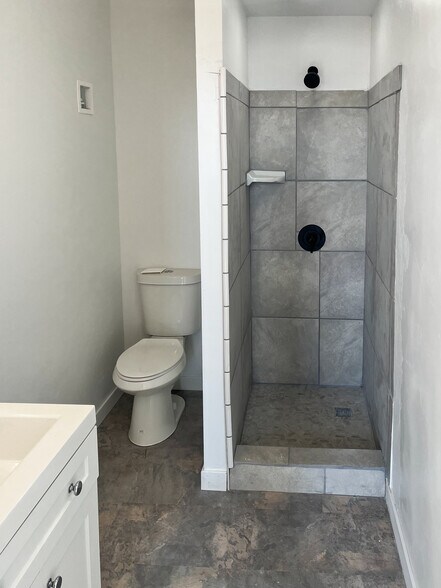 More Photos Of 108 N Main St, Richfield Office Residential For Sale