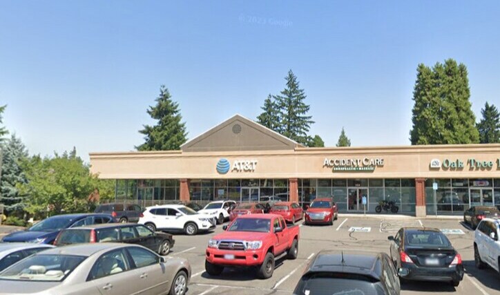 Primary Photo Of 2910-2970 Commercial St SE, Salem Freestanding For Lease