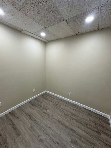 More Photos Of 1036 Chicopee St, Chicopee Storefront Retail Residential For Lease