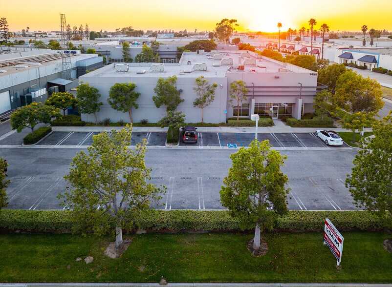 More Photos Of 7445-7455 Lampson Ave, Garden Grove Warehouse For Sale