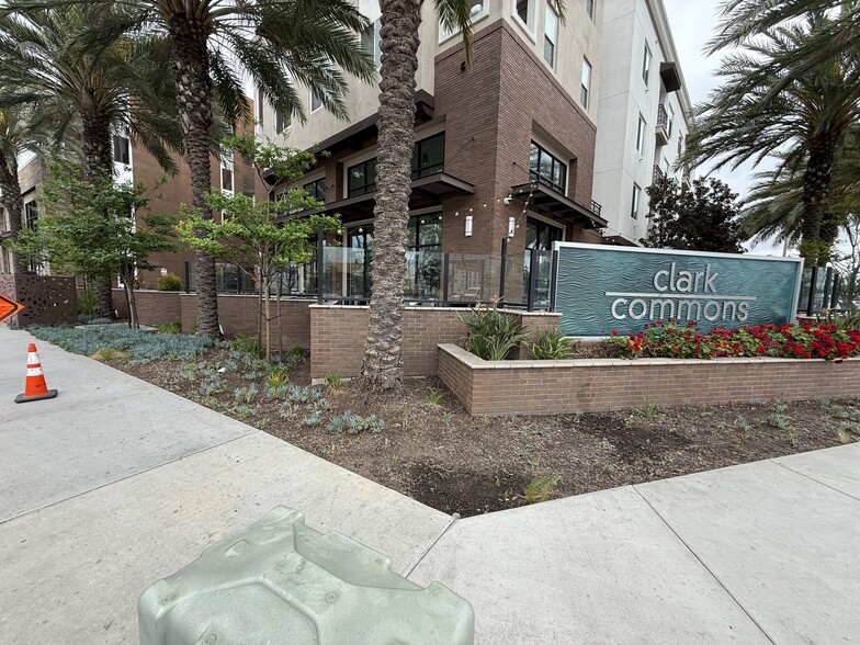 More Photos Of 8004 Orangethorpe Ave, Buena Park Apartments For Lease