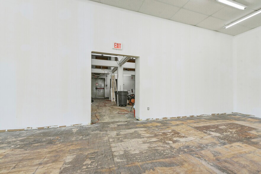 More Photos Of 6026 Broad St, Pittsburgh Office For Lease