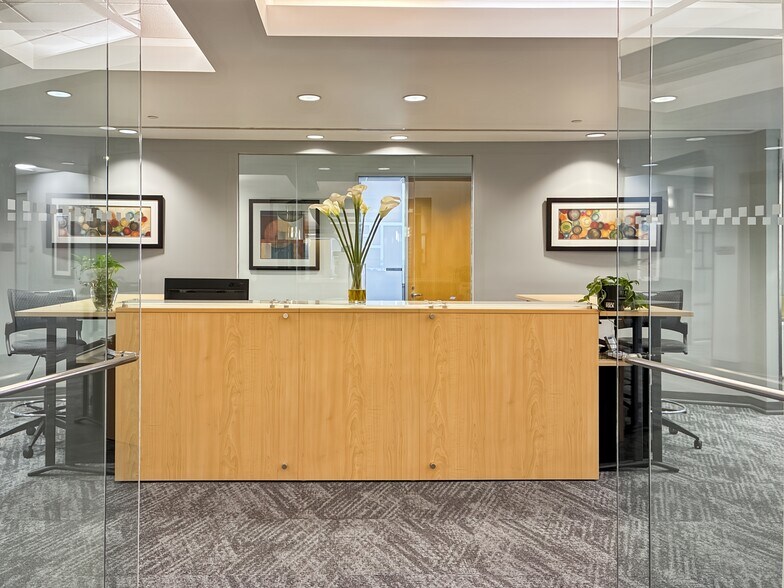 More Photos Of 101 W Big Beaver Rd, Troy Coworking Space