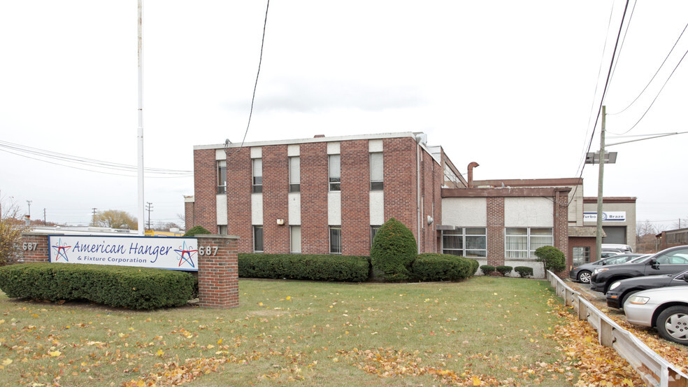 Primary Photo Of 687 Lehigh Ave, Union Warehouse For Lease