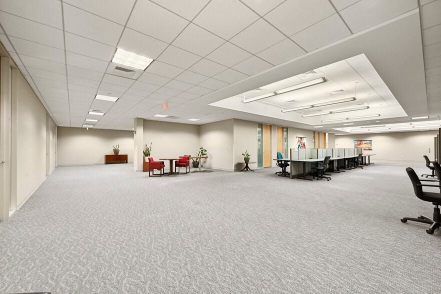 More Photos Of 55 Merritt Blvd, Trumbull Office For Lease