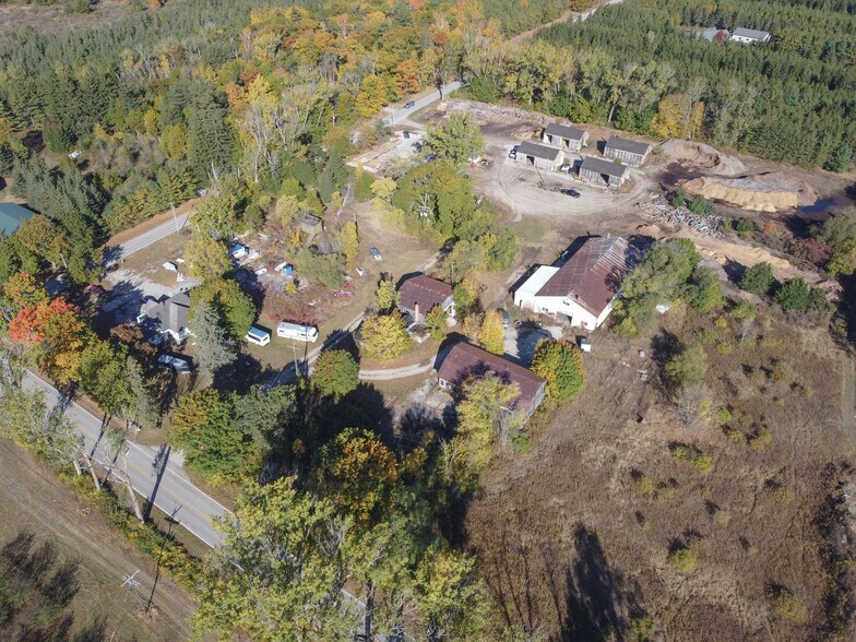 More Photos Of 5052 Reynolds Rd, Sturgeon Bay Flex For Sale