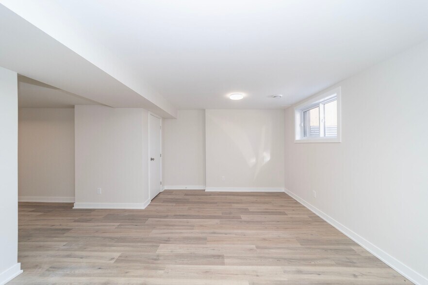 More Photos Of 36 Main St E, Mississippi Mills Apartments For Sale
