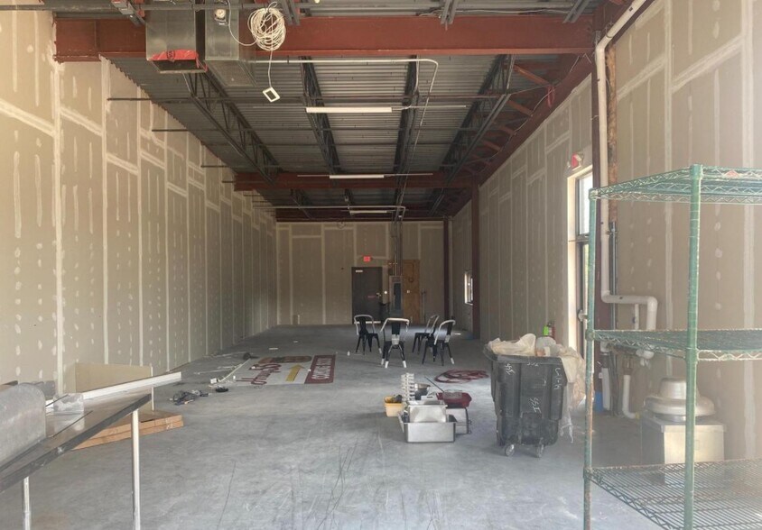 More Photos Of 220 Faraday Plz, Winchester Storefront For Lease