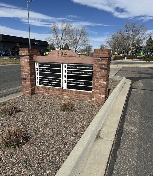 More Photos Of 204 N Link Ln, Fort Collins Flex For Lease