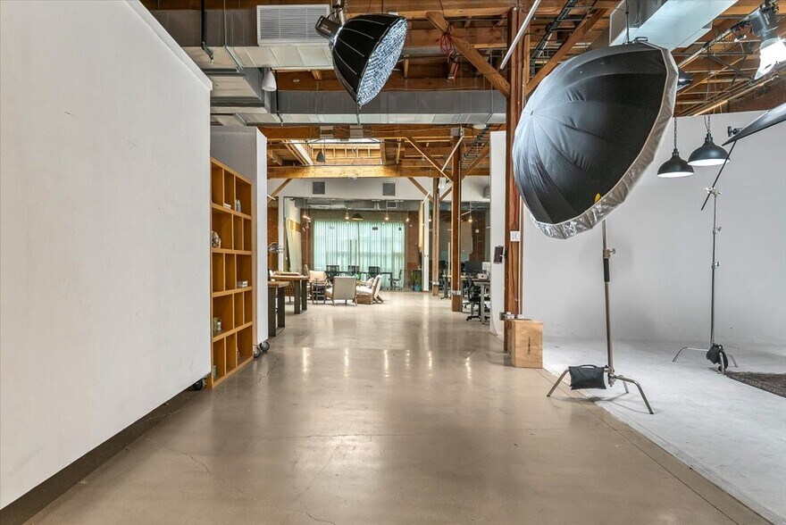 More Photos Of 308-312 S Alameda St, Los Angeles Office For Lease